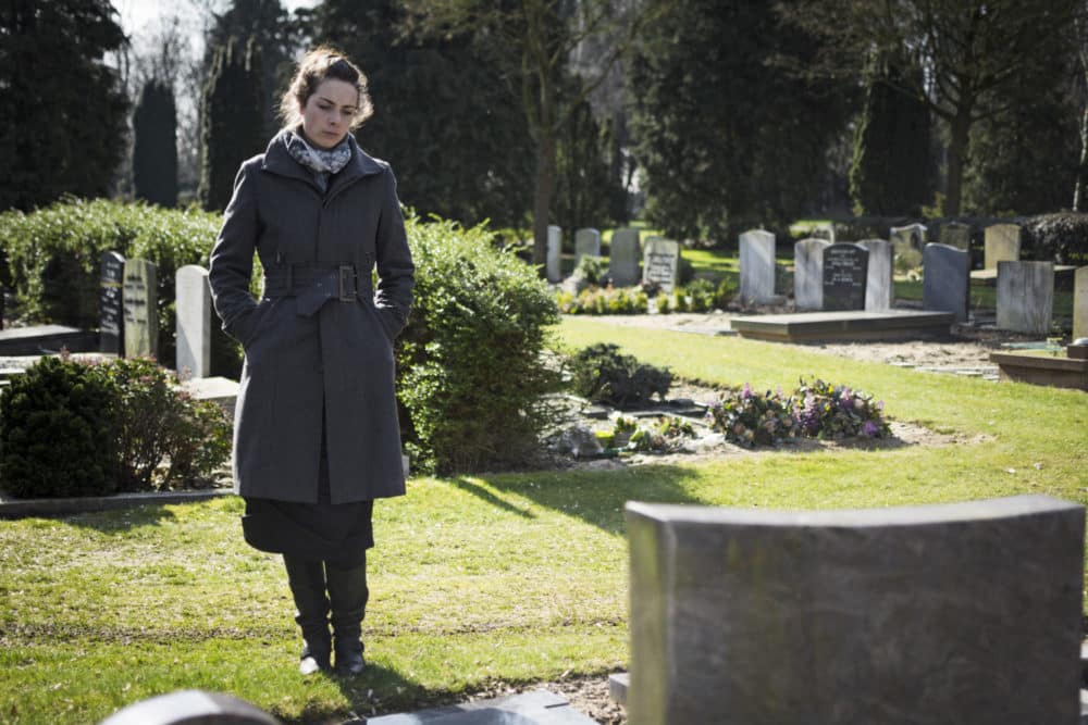 woman grieving the wrongful death of a loved one in Boston